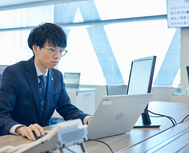 本社スタッフ職