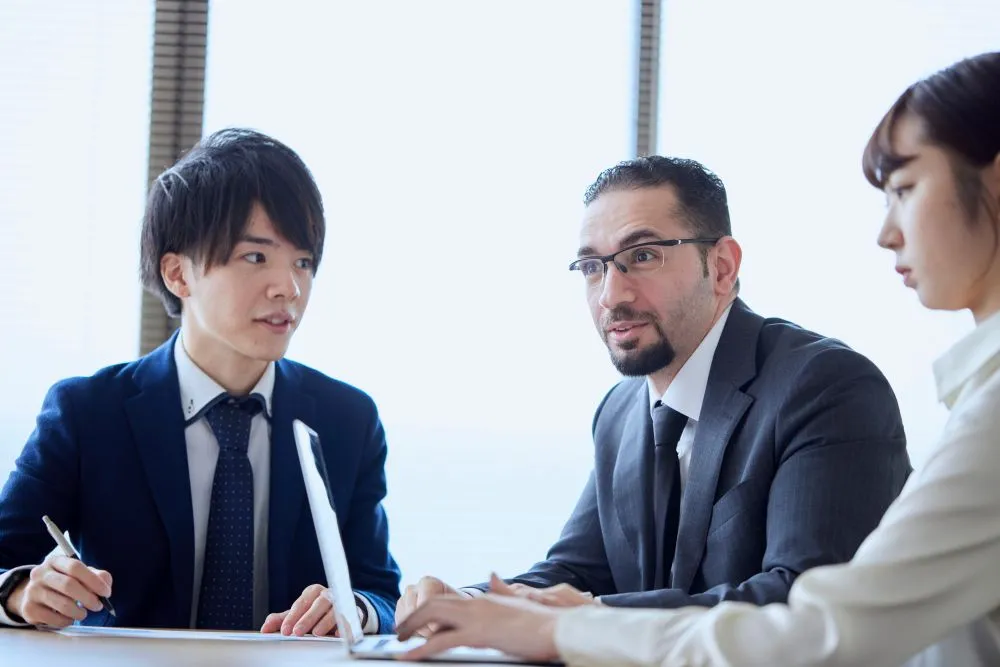 商社業界で働くメリット