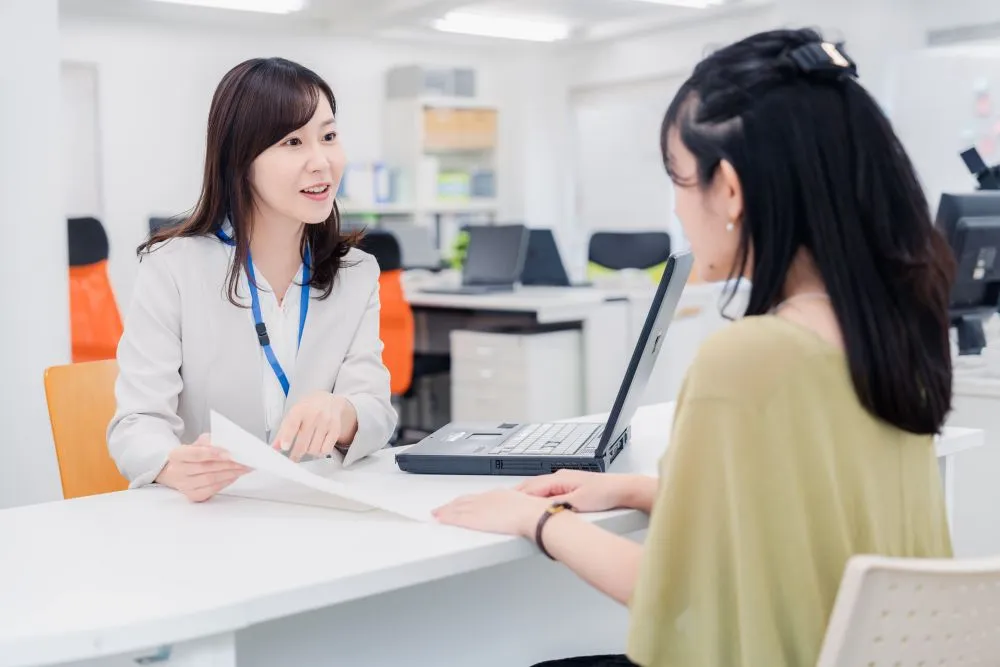 【業界研究】官公庁・団体業界とは？職種・仕事内容や今後の動向を解説！