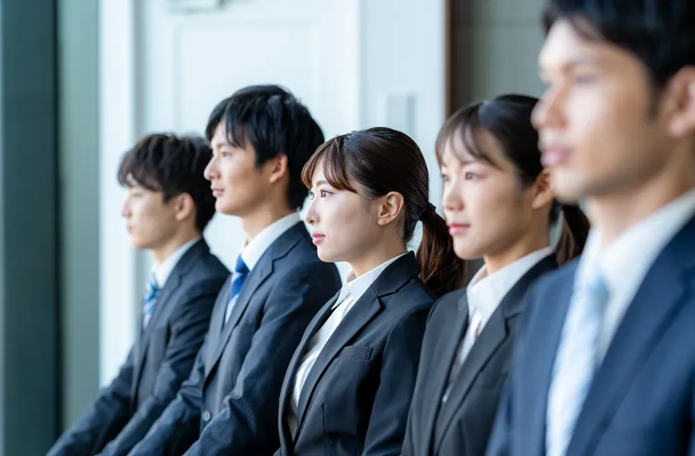 【質問集】就活の面接で聞かれる質問19選！回答例とポイントを解説