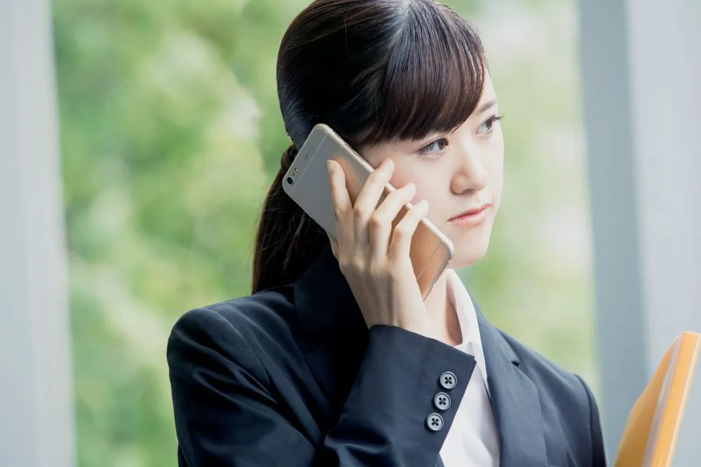 保留した内定への回答（承諾・辞退）の伝え方