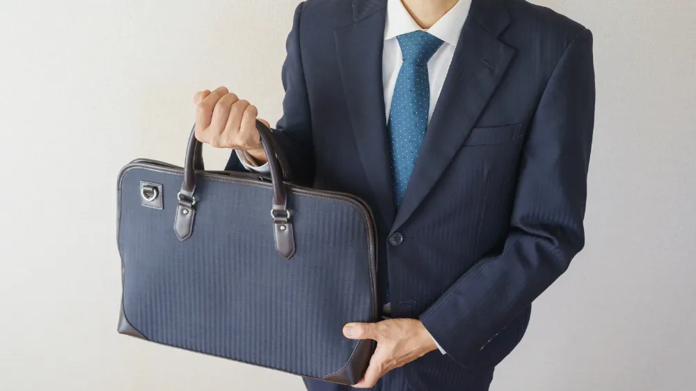 指示がなくても持参すべき！面接の基本持ち物リスト